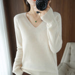 Charger l&#39;image dans la galerie, Autumn Winter New Cashmere Sweater V-neck Knitting Sweater korean Long Sleeve Loose Tops
