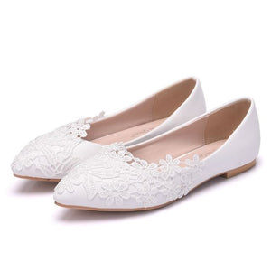 Crystal Queen Ballet Flats White Lace Wedding Shoes Women Casual Pointed Toe Plus Size 43